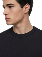 SLIM FIT T-SHIRT