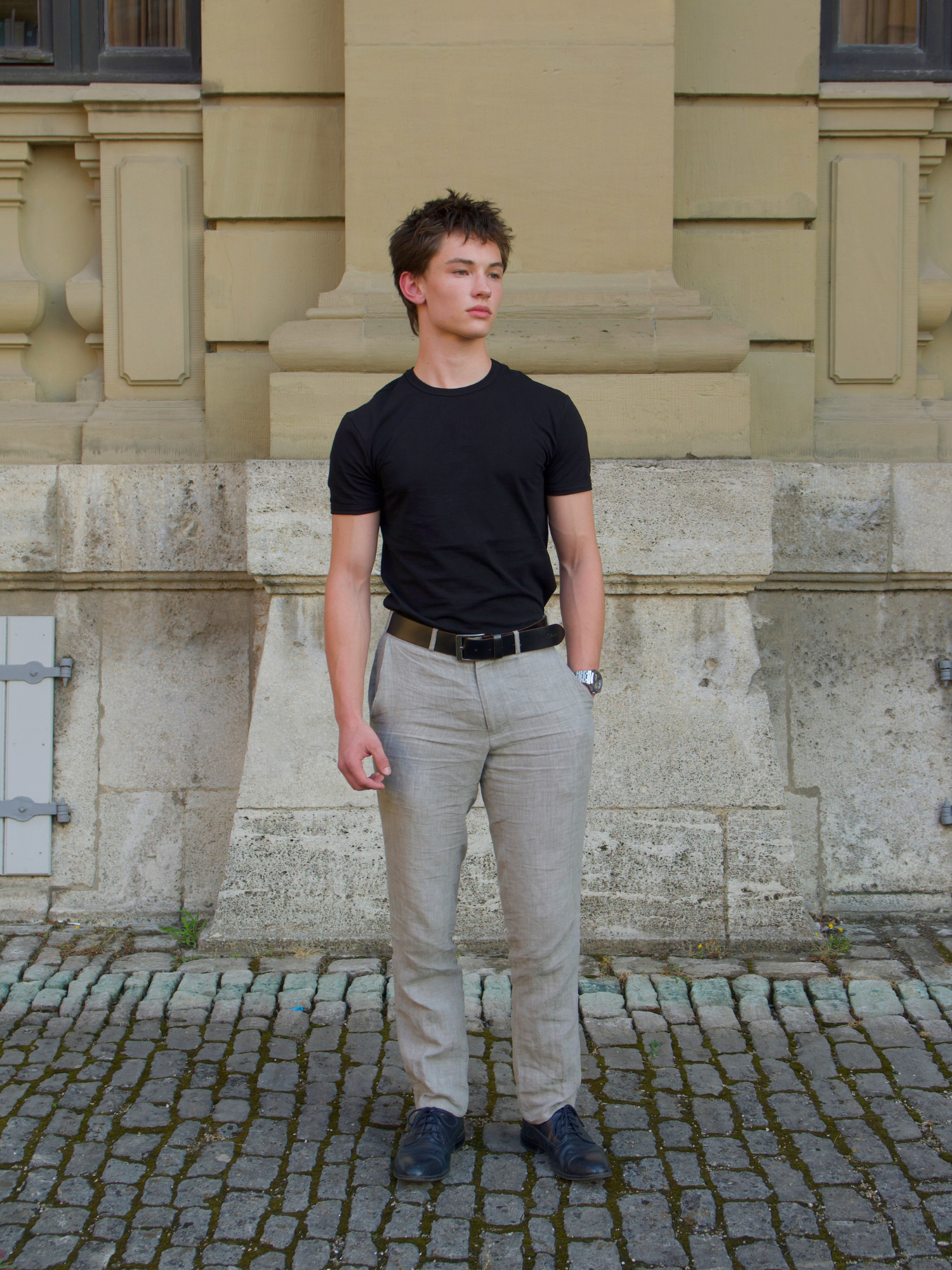 SLIM FIT T-SHIRT