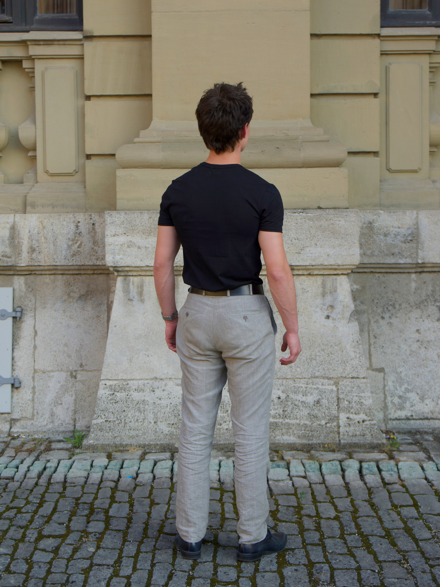 SLIM FIT T-SHIRT